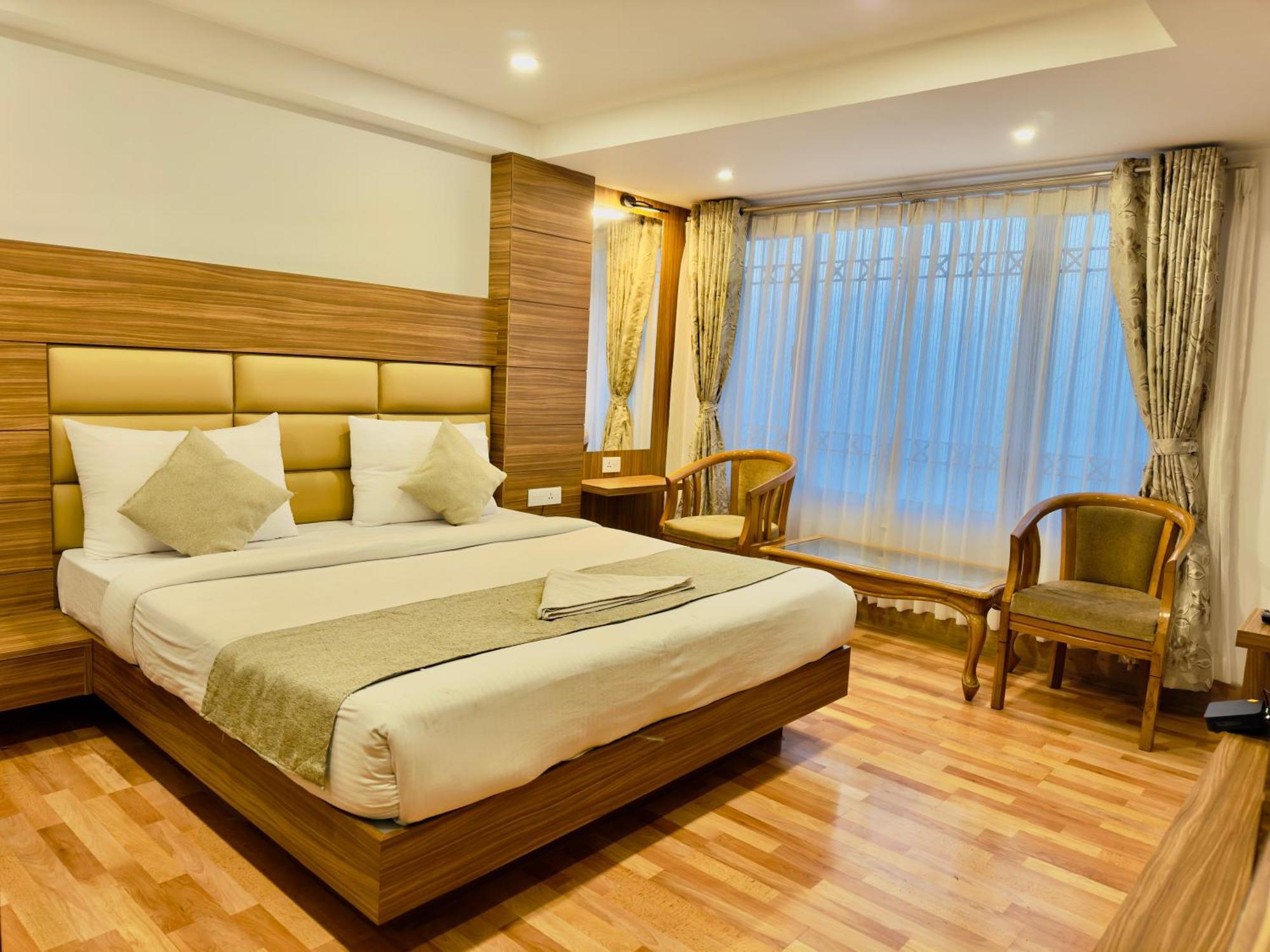 Hotel Bella Vista Darjeeling Near Drc Paid Paking Esterno foto